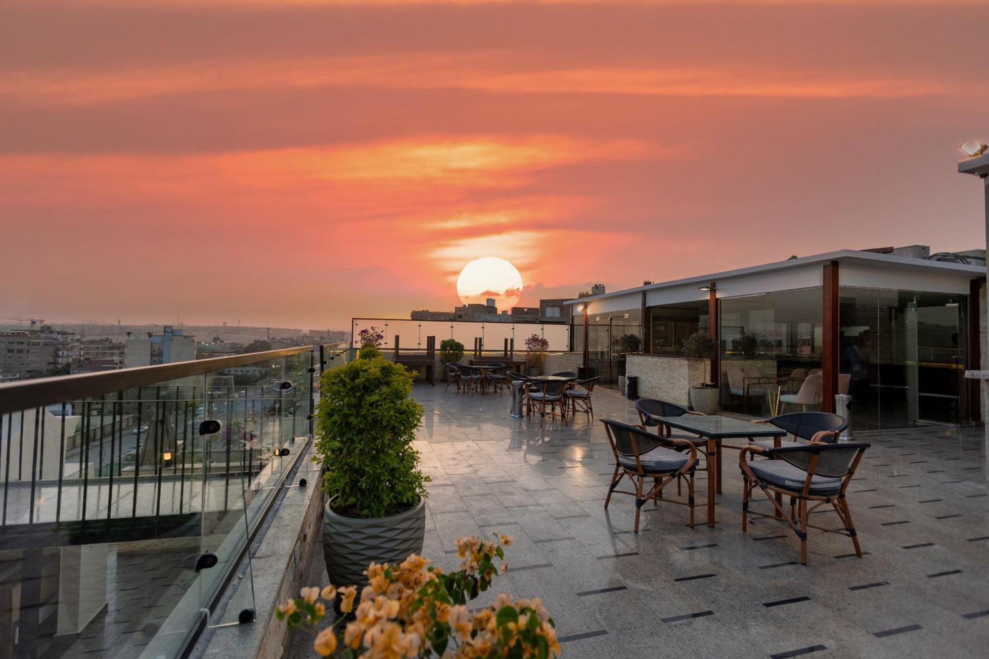 Pyramids Charm Hotel Al Kawm al Akhdar 외부 사진